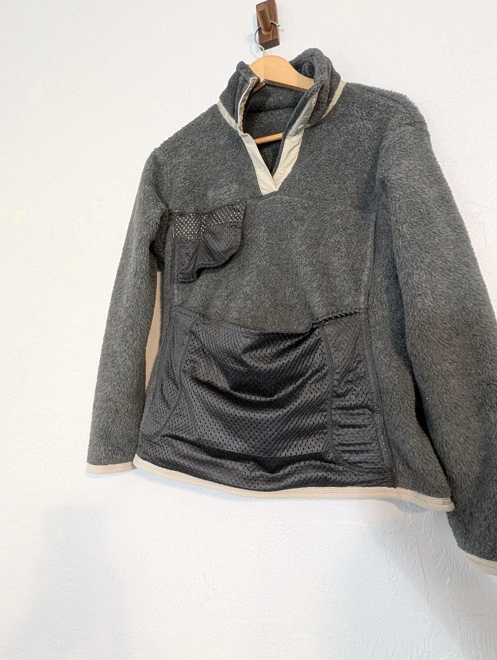 Patagonia Women's Gray Re-Tool Fleece Pullover 1/4 Snap Button Outdoors Camping